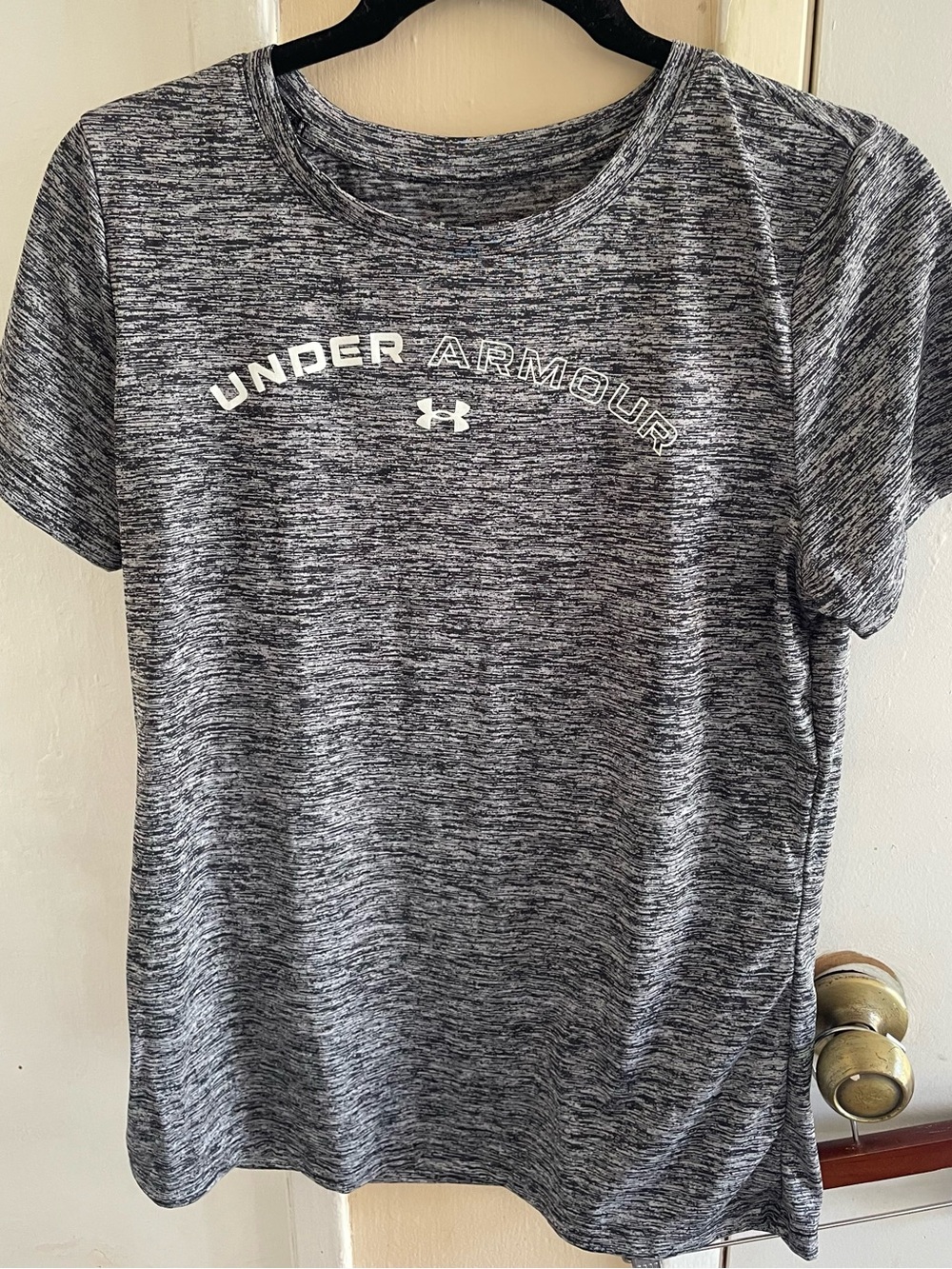 Under Armour Heathered Black & White Short Sleeve Tee Sz Medium